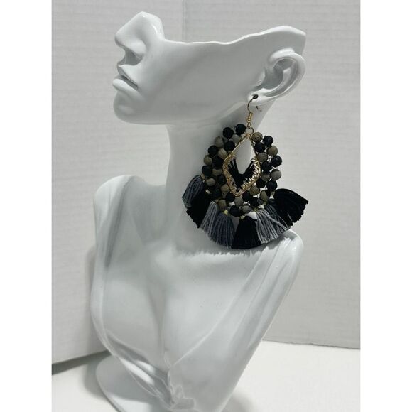Shiraleah Statement Fringe Tassel Beaded Earrings Dangle Drop‎ Black Gray Gold - Picture 8 of 8